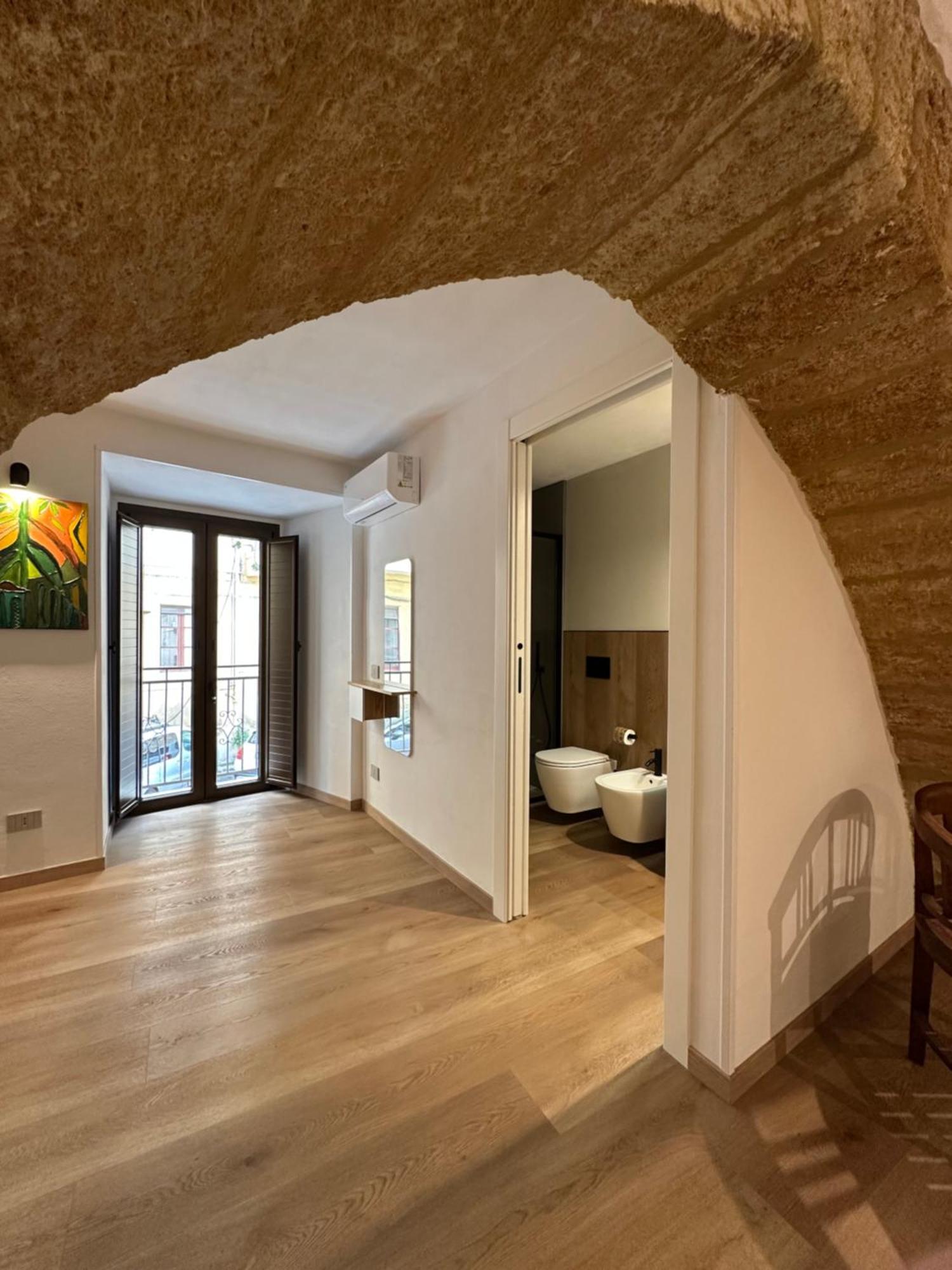 Arc Home Apartment อากริเจนโต ภายนอก รูปภาพ